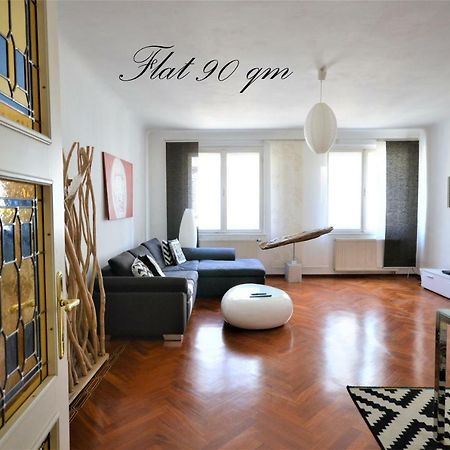 The Kolin Grand Downtown Apartment Wenen Buitenkant foto