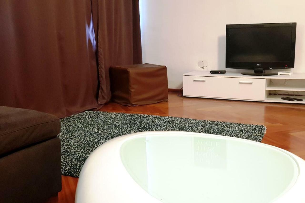 The Kolin Grand Downtown Apartment Wenen Buitenkant foto