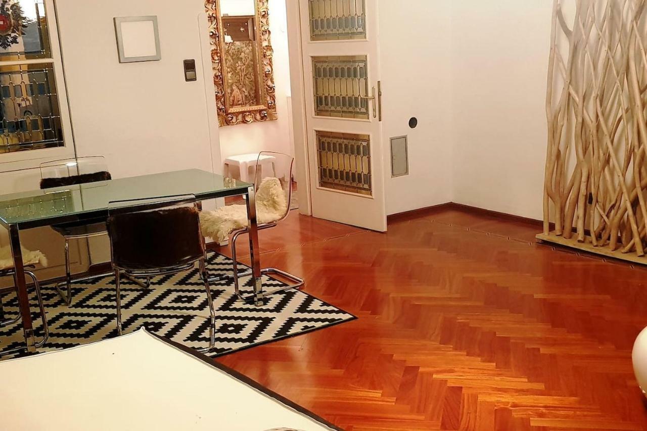 The Kolin Grand Downtown Apartment Wenen Buitenkant foto