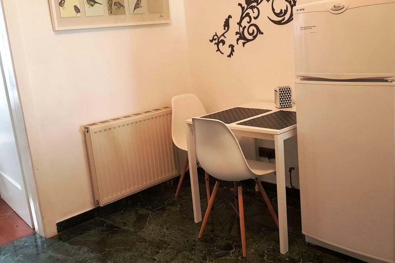 The Kolin Grand Downtown Apartment Wenen Buitenkant foto