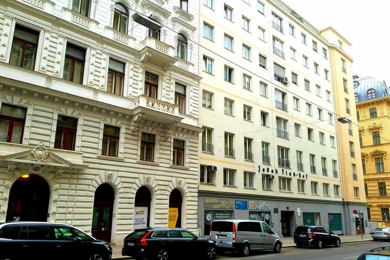 The Kolin Grand Downtown Apartment Wenen Buitenkant foto